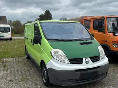 Brugt Renault Traffic 90 HK (66 kW) 2009 Grøn