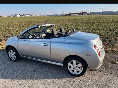 Usata Nissan Micra C+C 88 CV (64 kW) 2006 Argento Cabrio