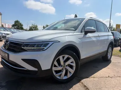 Gebraucht VW Tiguan Active 122 PS (89 kW) 2021 Weiß SUV