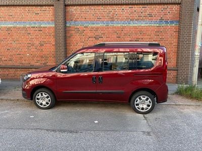 Gebraucht Fiat Doblò Easy 95 PS (69 kW) 2019 Rot Van / Kleinbus
