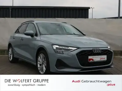 Gebraucht Audi A3 Sport 204 PS (150 kW) 2025 Pfeilgrau perleffekt Limousine