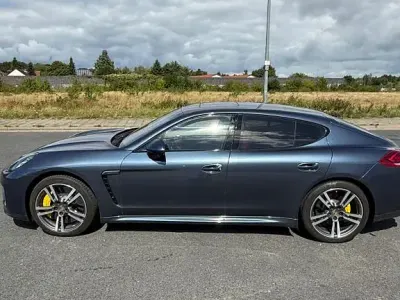 Gebraucht Porsche Panamera Turbo S 570 PS (419 kW) 2014 Blau Kleinwagen