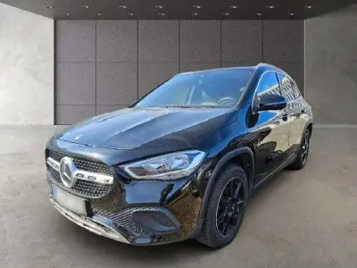 Gebraucht Mercedes GLA200 Progressive 150 PS (110 kW) 2022 Schwarz SUV
