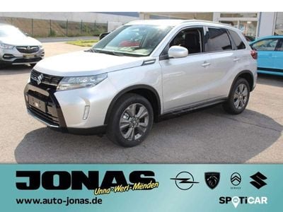 Neu Suzuki Vitara Comfort 129 PS (94 kW) 2025 Silber SUV