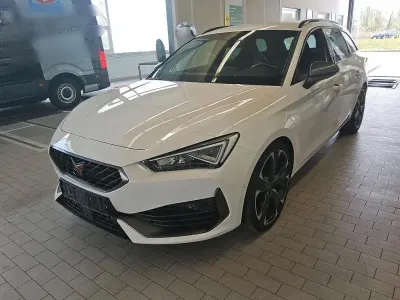 Gebraucht Cupra Leon VZ 245 PS (180 kW) 2024 Weiß Kombi