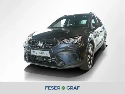 Neu Seat Arona FR 117 PS (86 kW) 2026 Grau SUV