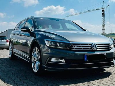 Usata VW Passat R-line 280 CV (205 kW) 2016 Argento Station wagon