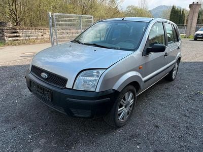 Second-hand Ford Fusion 80 CP (58 kW) 2004 Hatchback