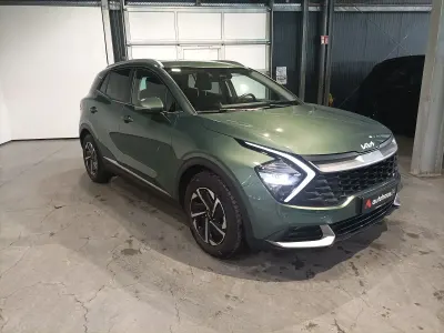 Gebraucht Kia Sportage Vision 136 PS (100 kW) 2023 Grün SUV