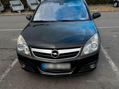 Usata Opel Signum 184 CV (135 kW) 2007 Nero Utilitaria