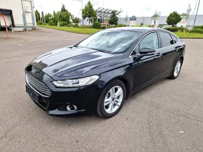 Gebraucht Ford Mondeo Titanium 239 PS (175 kW) 2016 Schwarz Limousine