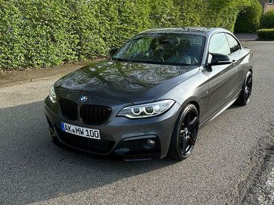 BMW 220