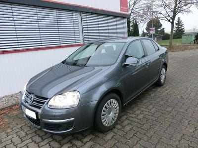 Gebraucht VW Jetta 116 PS (85 kW) 2006 Grau metallic Limousine