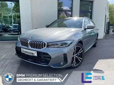Gebraucht BMW 330e M Sport 292 PS (214 kW) 2025 Skyscraper grau Kombi