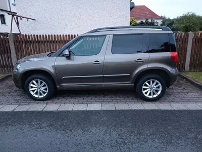 Gebraucht Skoda Yeti Outdoor 125 PS (91 kW) 2017 Braun SUV