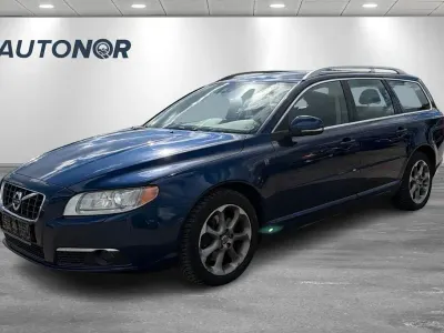 Gebraucht Volvo V70 Ocean Race 163 PS (119 kW) 2012 Blau Kombi