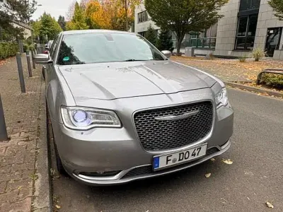 Gebraucht Chrysler 300 Platinum 286 PS (210 kW) 2017 Silber Limousine