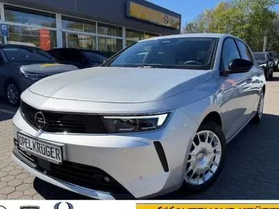 Gebraucht Opel Astra Elegance 130 PS (95 kW) 2023 Silber Kleinwagen
