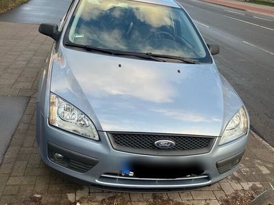 gebraucht Ford Focus 1.4