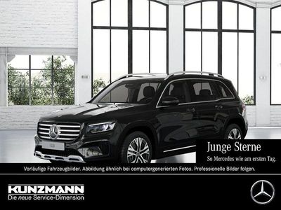 Mercedes GLB220
