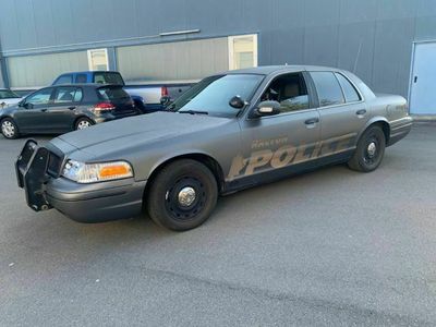 gebraucht Ford Crown Police Interceptor P71 - Halton Police