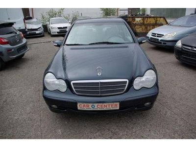 Mercedes C200