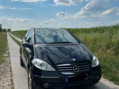 Gebraucht Mercedes A150 Avantgarde 95 PS (69 kW) 2006 Schwarz Kleinwagen