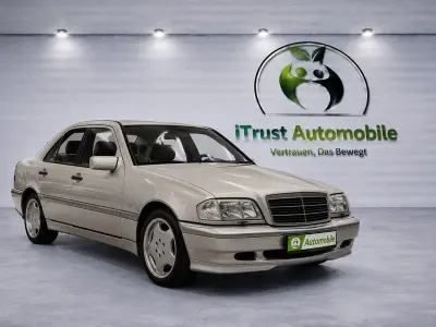 Gebraucht Mercedes C220 Elegance 125 PS (91 kW) 1999 Silber Limousine