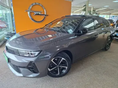Gebraucht Opel Astra 131 PS (96 kW) 2025 Grau Kleinwagen