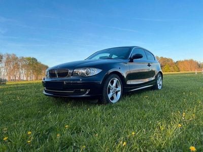 Usata BMW 120 Sport Line 170 CV (125 kW) 2007 Blu Utilitaria