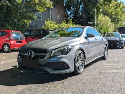 Gebraucht Mercedes CLA180 122 PS (89 kW) 2018 Grau Limousine