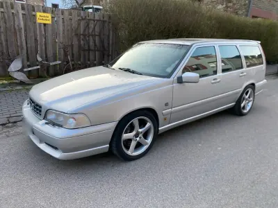 Używany Volvo V70 300 KM (220 kW) 1997 Srebrny Kombi