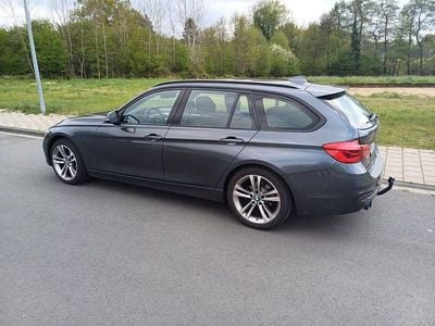 Gebraucht BMW 320 Sport Line 190 PS (139 kW) 2019 Grau Kombi