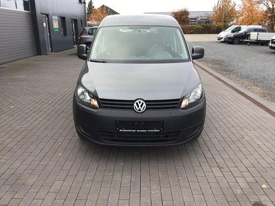 Grau Gebraucht 2014 VW Caddy Trendline Van / Kleinbus | 16.977 €