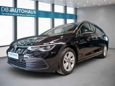 Second-hand VW Golf VIII Life 150 CP (110 kW) 2024 Negru Break