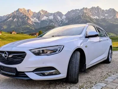 Gebraucht Opel Insignia Country Tourer Business 140 PS (102 kW) 2018 Kombi