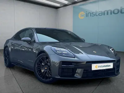 Neu Porsche Panamera GTS 500 PS (367 kW) 2026 Grün Kleinwagen