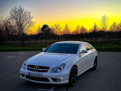 Gebraucht Mercedes CLS500 388 PS (285 kW) 2008 Weiß Coupé