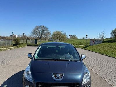 Usata Peugeot 3008 Style 114 CV (83 kW) 2013 Blu Station wagon