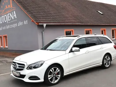 Gebraucht Mercedes E220 170 PS (125 kW) 2016 Weiß Limousine