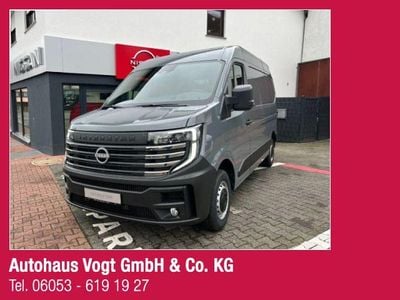 Grau (metallic) Gebraucht 2025 Nissan Interstar N-Connecta Van | 38.900 € (Teuer)