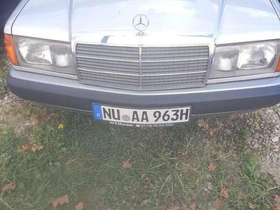 Gebraucht Mercedes 190 122 PS (89 kW) 1991 Limousine