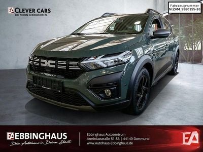 Grün Gebraucht 2023 Dacia Sandero Expression Limousine | 14.999 € (Fairer Preis)