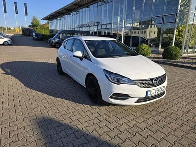 Gebraucht Opel Astra Business Elegance 122 PS (89 kW) 2020 Weiß Limousine