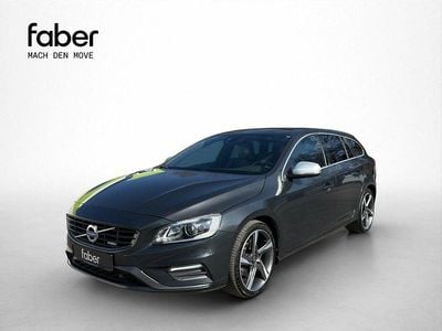 Gebraucht Volvo V60 Momentum 181 PS (133 kW) 2015 Grau Kombi