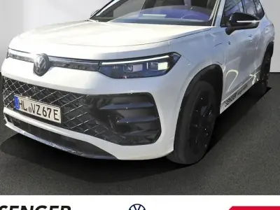 Gebraucht VW Tayron Comfortline 272 PS (200 kW) 2026 Oryxweiß perlmutteffekt SUV