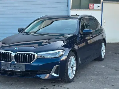 Gebraucht BMW 520 Luxury Line 190 PS (139 kW) 2022 Blau Kombi