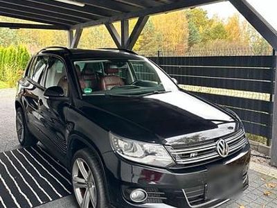 Schwarz Gebraucht 2012 VW Tiguan Exclusive SUV | 10.999 € (Fairer Preis)