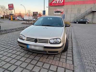 Gebraucht 2002 VW Golf IV Kleinwagen | 1.400 € (Fairer Preis)