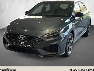 Usata Hyundai i30 N Line 160 CV (117 kW) 2021 Blu Berlina